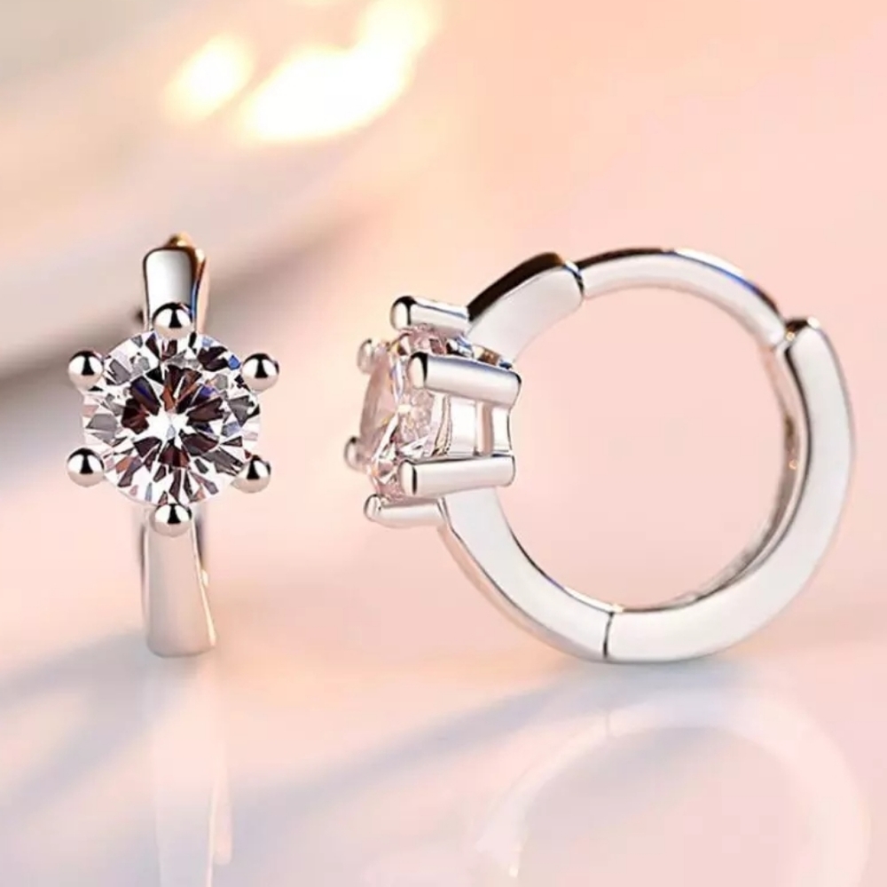 Pretty Small Round Diamond Earrings - Picture 3 of 7